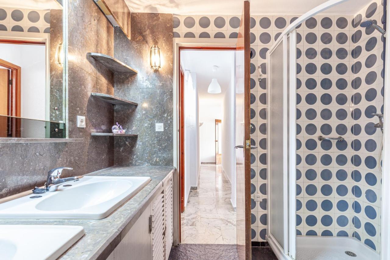 Apartamento Puerta de Carmona Sevilla Exterior foto