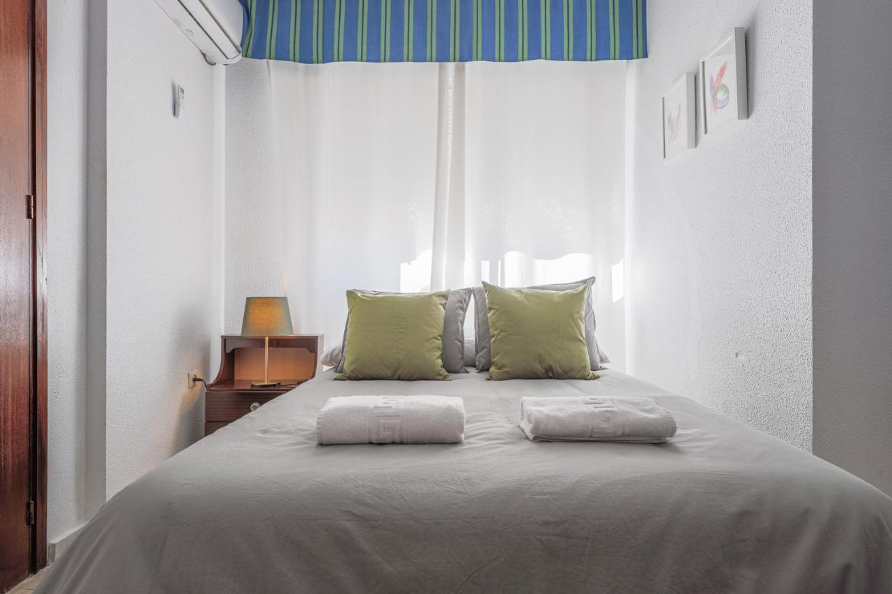 Apartamento Puerta de Carmona Sevilla Exterior foto